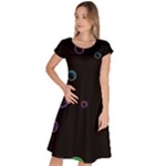 Bubble In Dark Classic Short Sleeve Dress