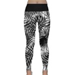 Tropical leafs pattern, black and white jungle theme Lightweight Velour Classic Yoga Leggings