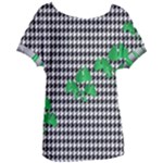 Houndstooth Leaf Women s Oversized Tee