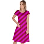 Pink Diagonal Lines Classic Short Sleeve Dress