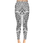 Line  Art Leggings 