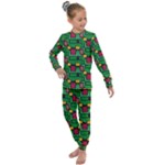 Rectangles on a green background                                                     Kids  Long Sleeve Set