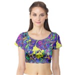 vibrant abstract floral/rainbow color Short Sleeve Crop Top