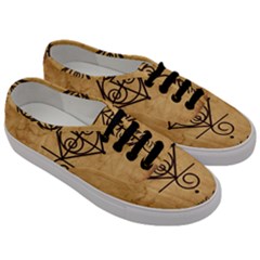 Men s Classic Low Top Sneakers 