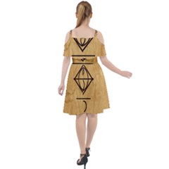 Cut Out Shoulders Dress 