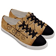 Men s Low Top Canvas Sneakers 