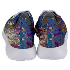 Women s Lightweight Sports Shoes 
