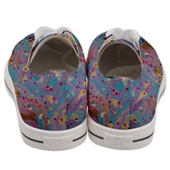Women s Low Top Canvas Sneakers 