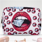 Lips & Diamonds CBDOilPrincess 62cd68e7-1aab-47ac-986a-7899c6d06da7 Make Up Pouch (Medium)