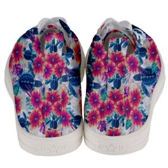 Men s Mid-Top Canvas Sneakers 