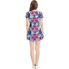 Short Sleeve V-Neck Dress 