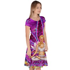 Classic Short Sleeve Dress 