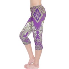 Capri Leggings  Left