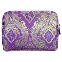 Make Up Pouch (Medium) 