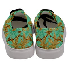 Men s Classic Low Top Sneakers 