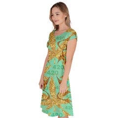 Classic Short Sleeve Dress 