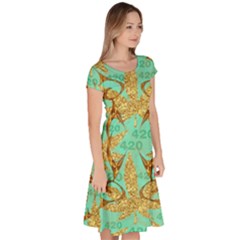 Classic Short Sleeve Dress 