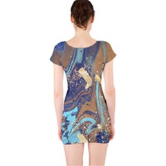 Short Sleeve Bodycon Dress Back Short Sleeve Bodycon Dress Back