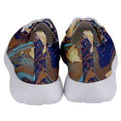 Women s Lightweight Sports Shoes 