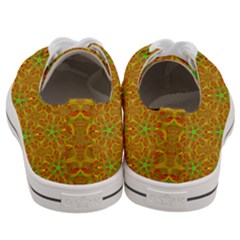 Women s Low Top Canvas Sneakers 