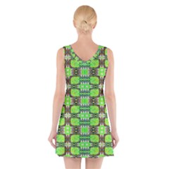V-Neck Sleeveless Dress 