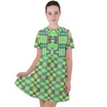 Nowwhat (2) Short Sleeve Shoulder Cut Out Dress 