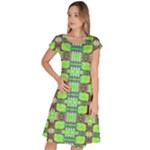 Nowwhat (2) Classic Short Sleeve Dress