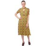 Serious (2) Keyhole Neckline Chiffon Dress