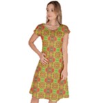 Serious (2) Classic Short Sleeve Dress