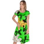 Petals (2) 3021 Classic Short Sleeve Dress