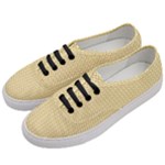 Kevin Style (2) Women s Classic Low Top Sneakers
