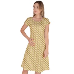 Classic Short Sleeve Dress 