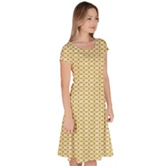 Classic Short Sleeve Dress 