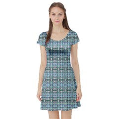 Short Sleeve Skater Dress Front Short Sleeve Skater Dress Front