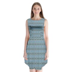 Sleeveless Chiffon Dress   
