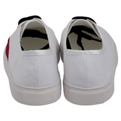 Men s Classic Low Top Sneakers 