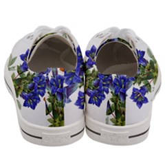 Men s Low Top Canvas Sneakers 