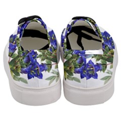 Women s Classic Low Top Sneakers 