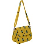 Bee pattern background Saddle Handbag