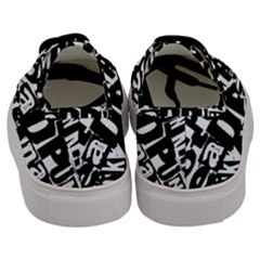 Men s Classic Low Top Sneakers 