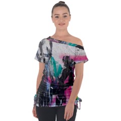 Off Shoulder Tie-Up T-Shirt 