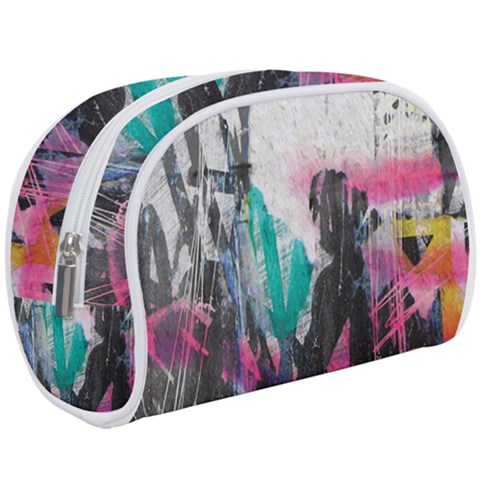 Graffiti Grunge Make Up Case (Large) from ArtsNow.com