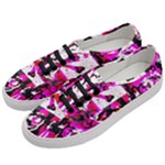 Pink Checker Graffiti  Women s Classic Low Top Sneakers