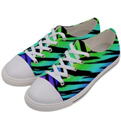 Women s Low Top Canvas Sneakers 