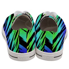 Women s Low Top Canvas Sneakers 