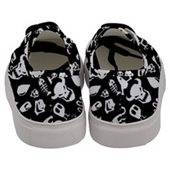 Men s Classic Low Top Sneakers 