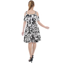 Cut Out Shoulders Dress 