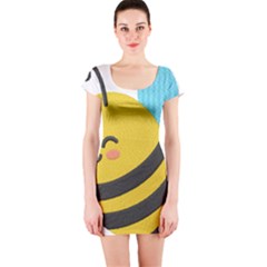Short Sleeve Bodycon Dress Front Short Sleeve Bodycon Dress Front