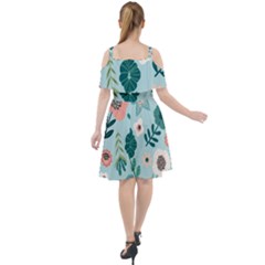 Cut Out Shoulders Dress 