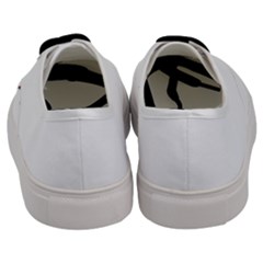 Men s Classic Low Top Sneakers 